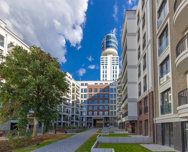 Buy Condominium in Frankfurt am Main-Sachsenhausen - Frankfurt, Hainer Weg 50 und 50a+b, Hainer Weg 50 und 50a+b