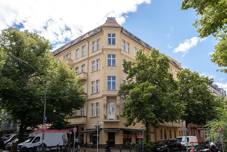 Buy Condominium, Heritage listed in Berlin-Charlottenburg - BEAUX, Schlüterstr. 29