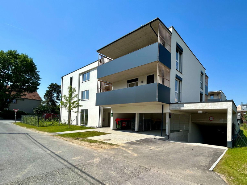 Provisionsfreie 2-Zimmerwohnung mit großem Garten und Terrasse, komplett möbliert!