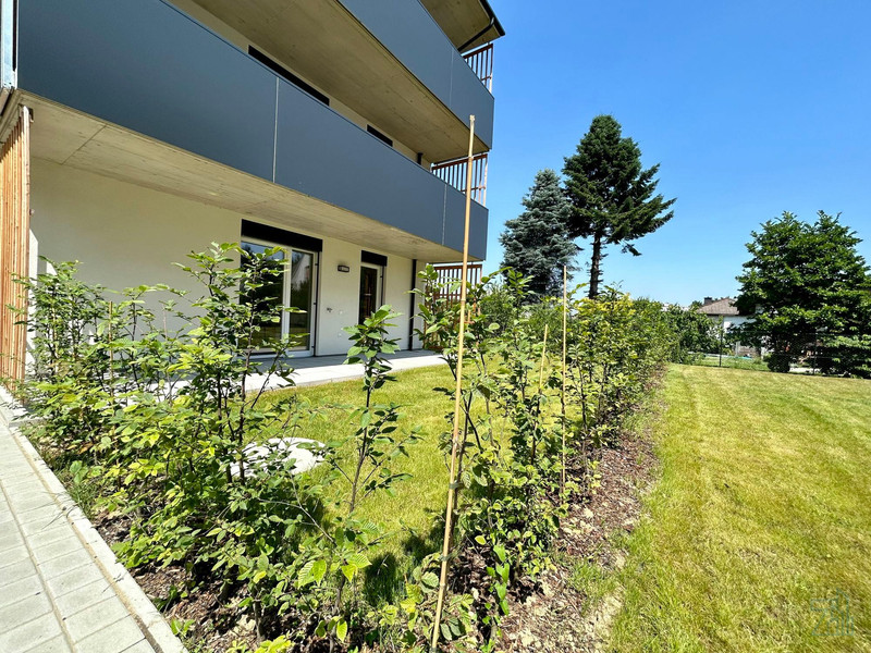 Provisionsfreie 2-Zimmerwohnung mit großem Garten und Terrasse, komplett möbliert!