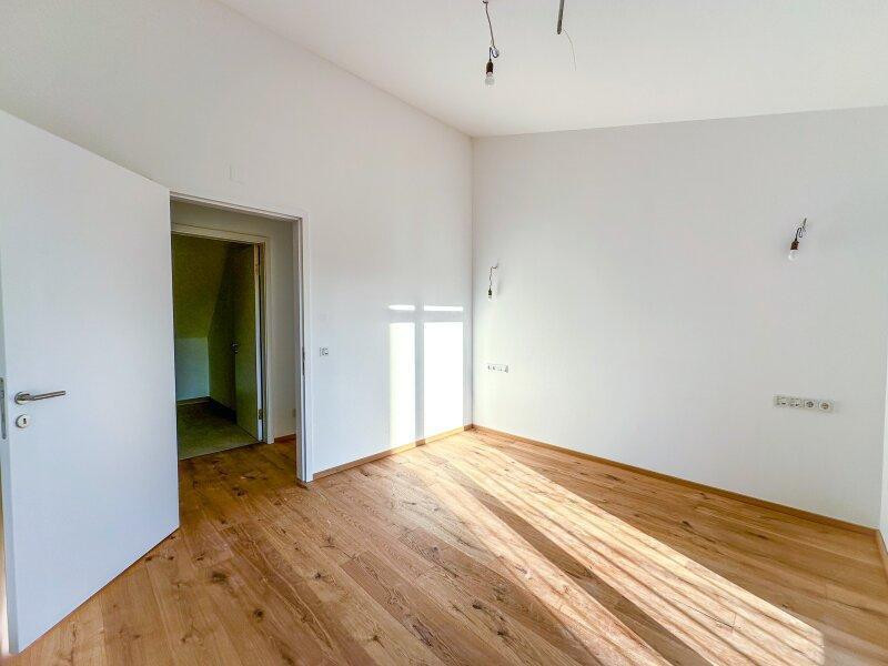 KREMSMÜNSTERHOF - 4-Zimmer-PENTHOUSE mit Weingartenblick - Top 4