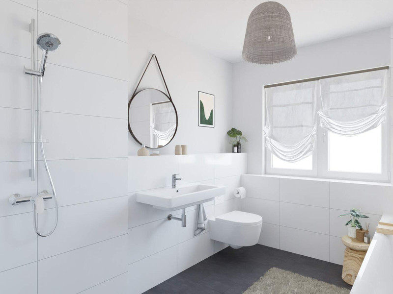 Modern gefliestes Bad mit bodengleicher Dusche und Badewanne