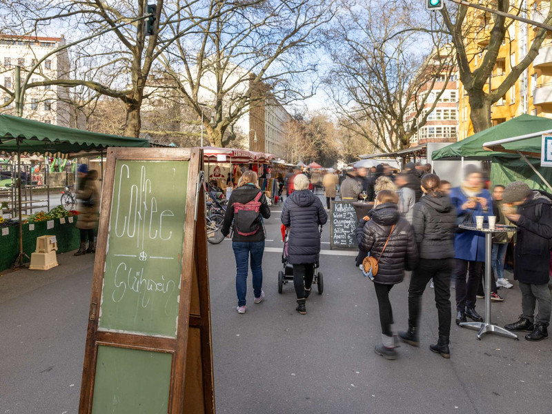 Wochenmarkt am Kollwitzplatz