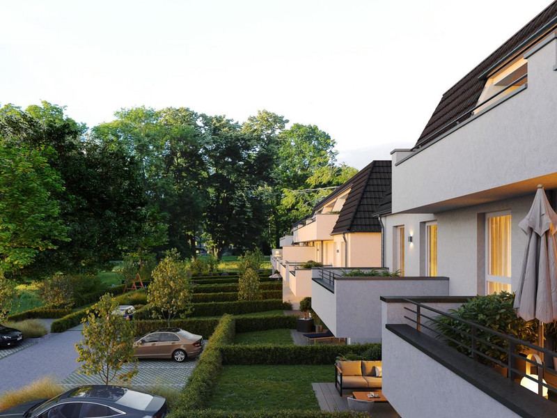 Großzügige Zweizimmerwohnung mit eigenem Garten im Schlosspark